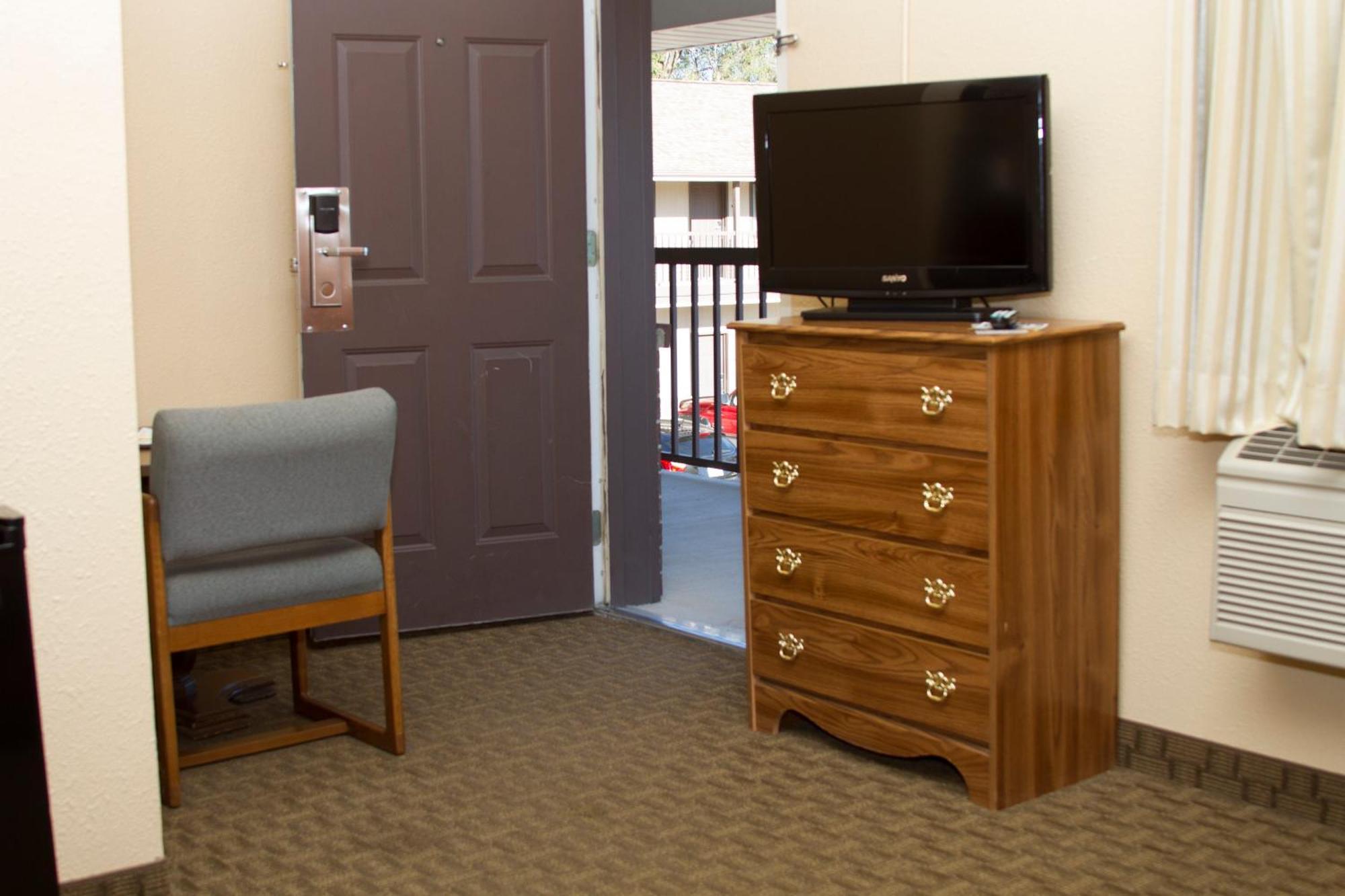 Cottonwood Inn & Suites Phillipsburg Bilik gambar