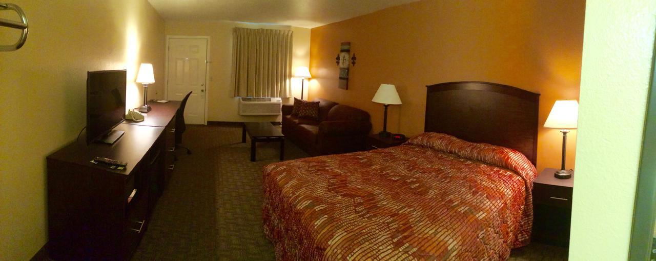 Cottonwood Inn & Suites Phillipsburg Luaran gambar